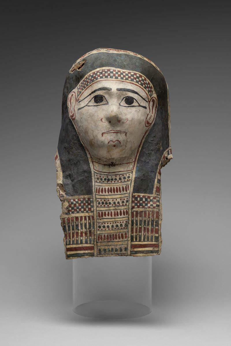 Totenmaske im ägyptischen Stil (Assiut, römische Zeit; Kartonage, 38 x 22 x 23 cm; Turin, Ägyptisches Museum, Inv. S.11059) Totenmaske im ägyptischen Stil (Assiut, römische Zeit; Kartonage, 38 x 22 x 23 cm; Turin, Ägyptisches Museum, Inv. S.11059)
