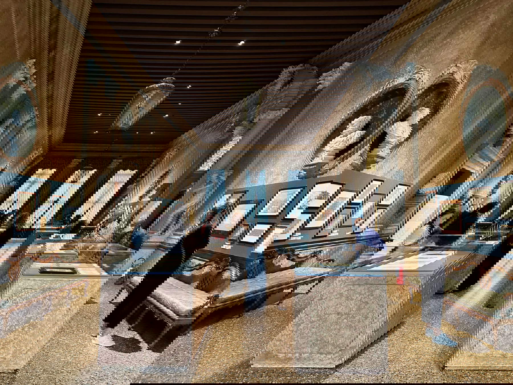 Aménagement de l'exposition Aménagement de l'exposition