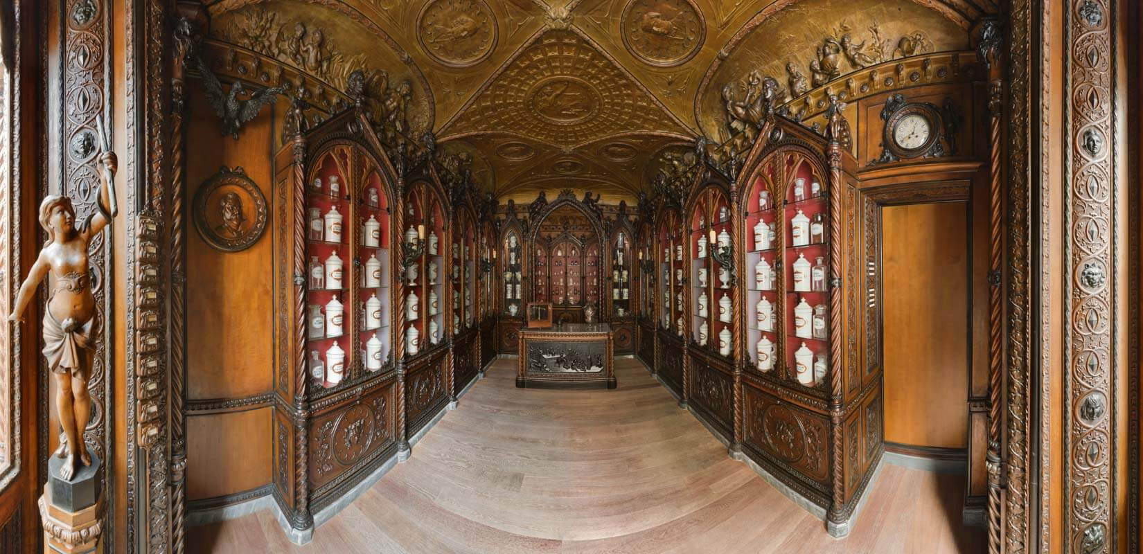 Museo de Farmacia Mazzolini Giuseppucci Museo de Farmacia Mazzolini Giuseppucci