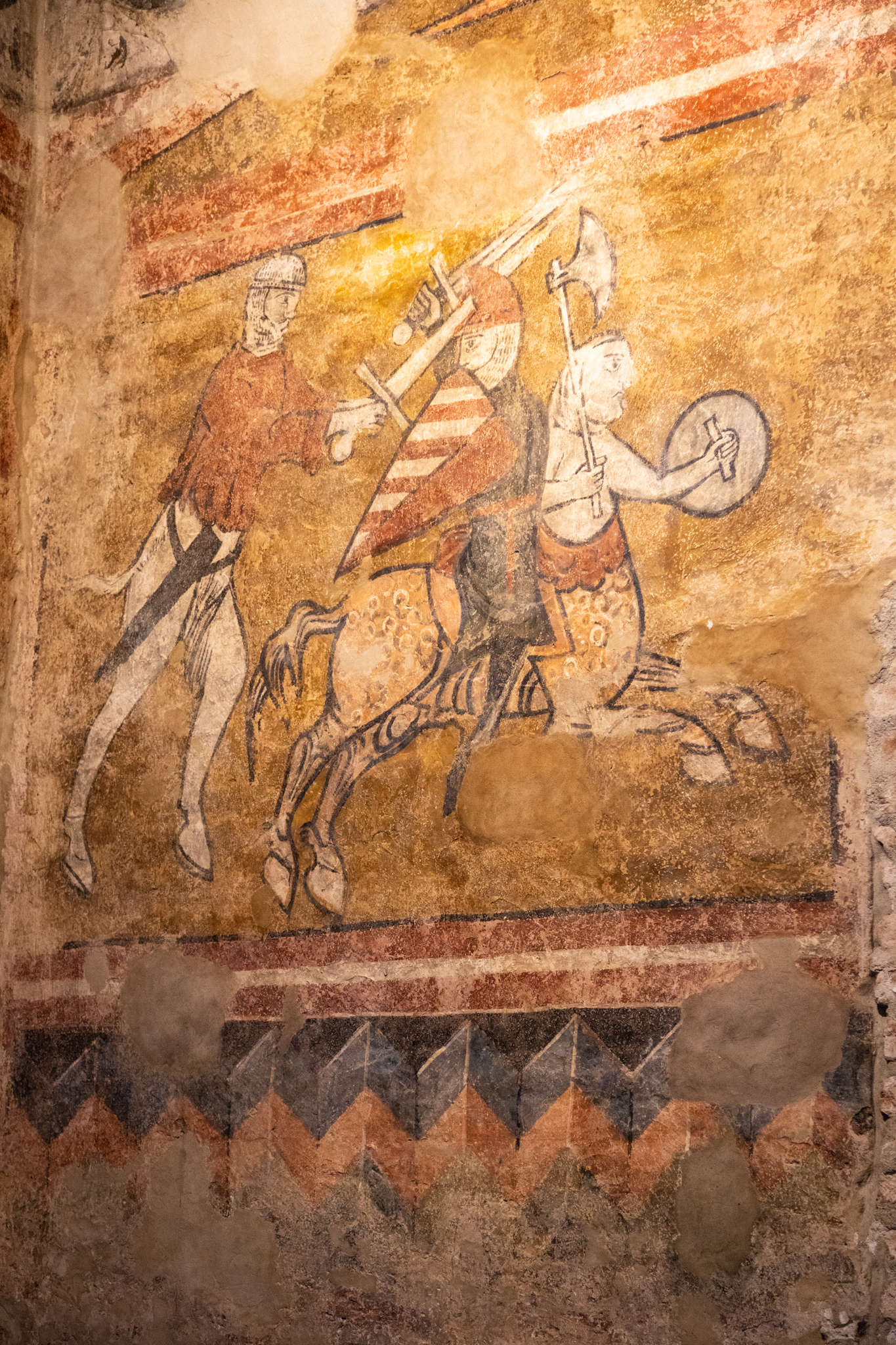 The frescoes discovered in the Palazzo del Podestà The frescoes discovered in the Palazzo del Podestà