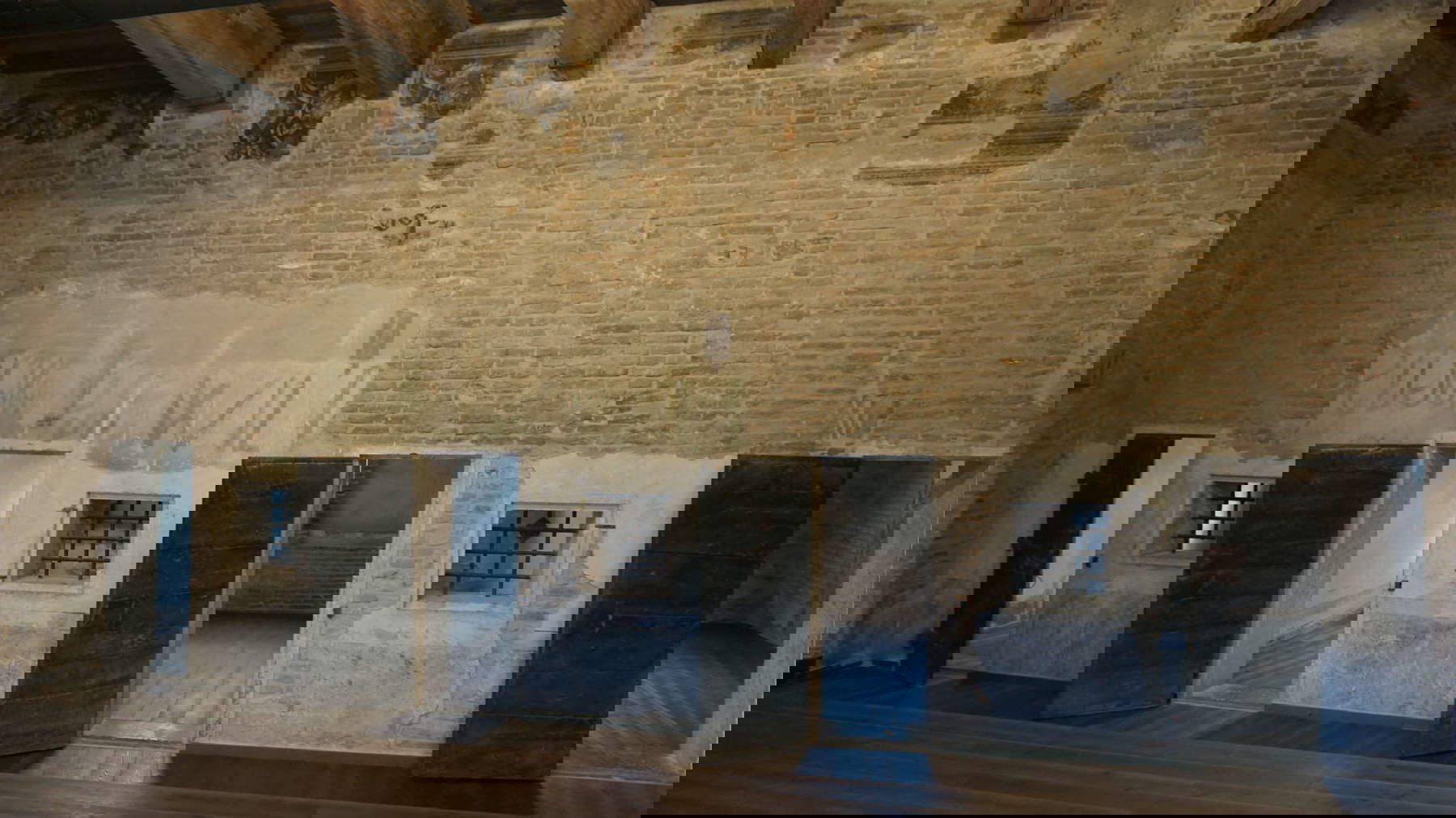 The frescoes discovered in the Palazzo del Podestà The frescoes discovered in the Palazzo del Podestà