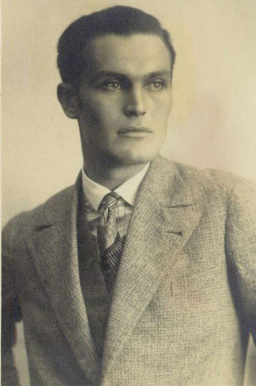 Nande Vidmar um 1931
 Nande Vidmar um 1931