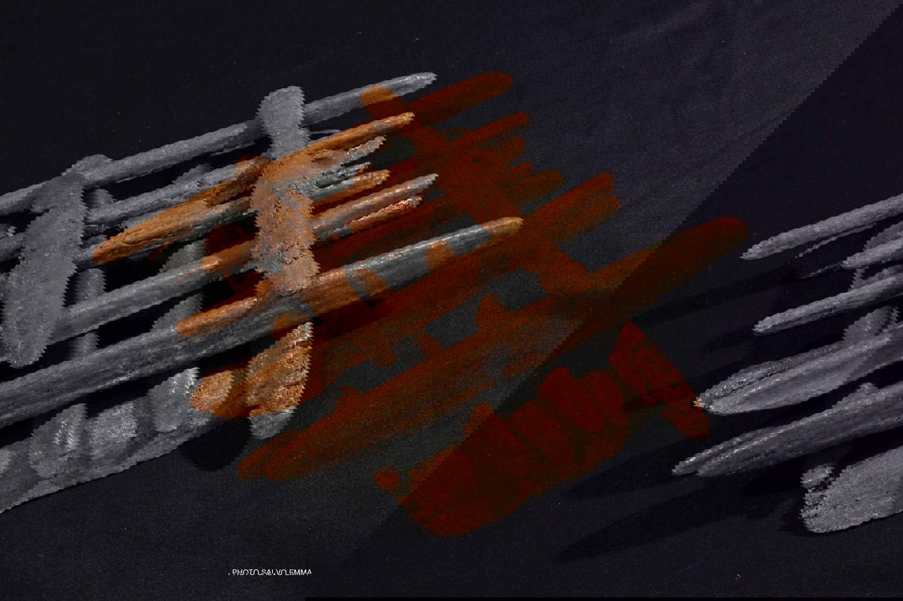 Oricalc ingots from the seabed of Gela contrada Bulala. Photo: Salvo Emma Oricalc ingots from the seabed of Gela contrada Bulala. Photo: Salvo Emma