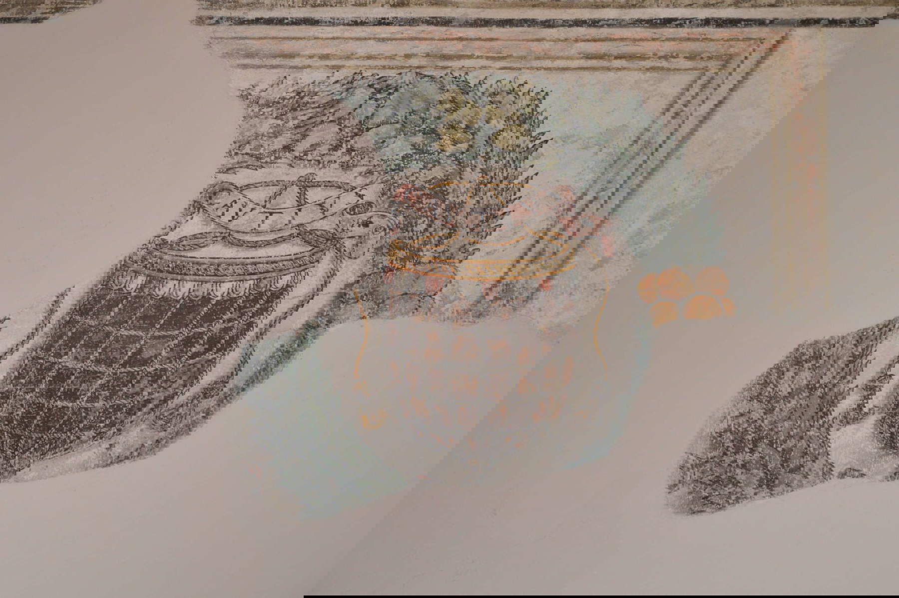 Salle de la muselière, détail de la fresque avec l'exploit de la muselière Salle de la muselière, détail de la fresque avec l'exploit de la muselière