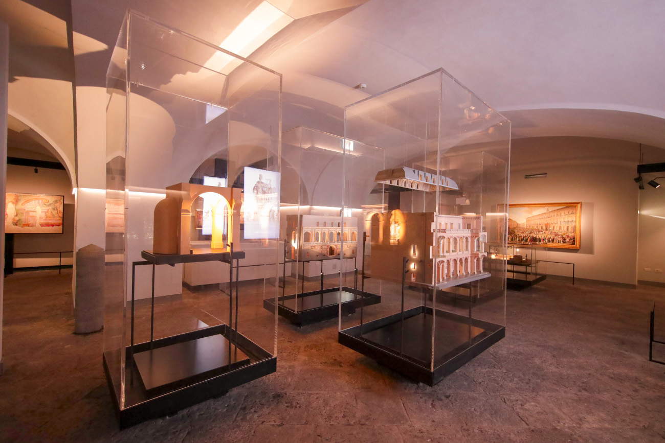 Naples, new spaces opened at the Royal Palace and an exhibition telling four centuries of the palace's history