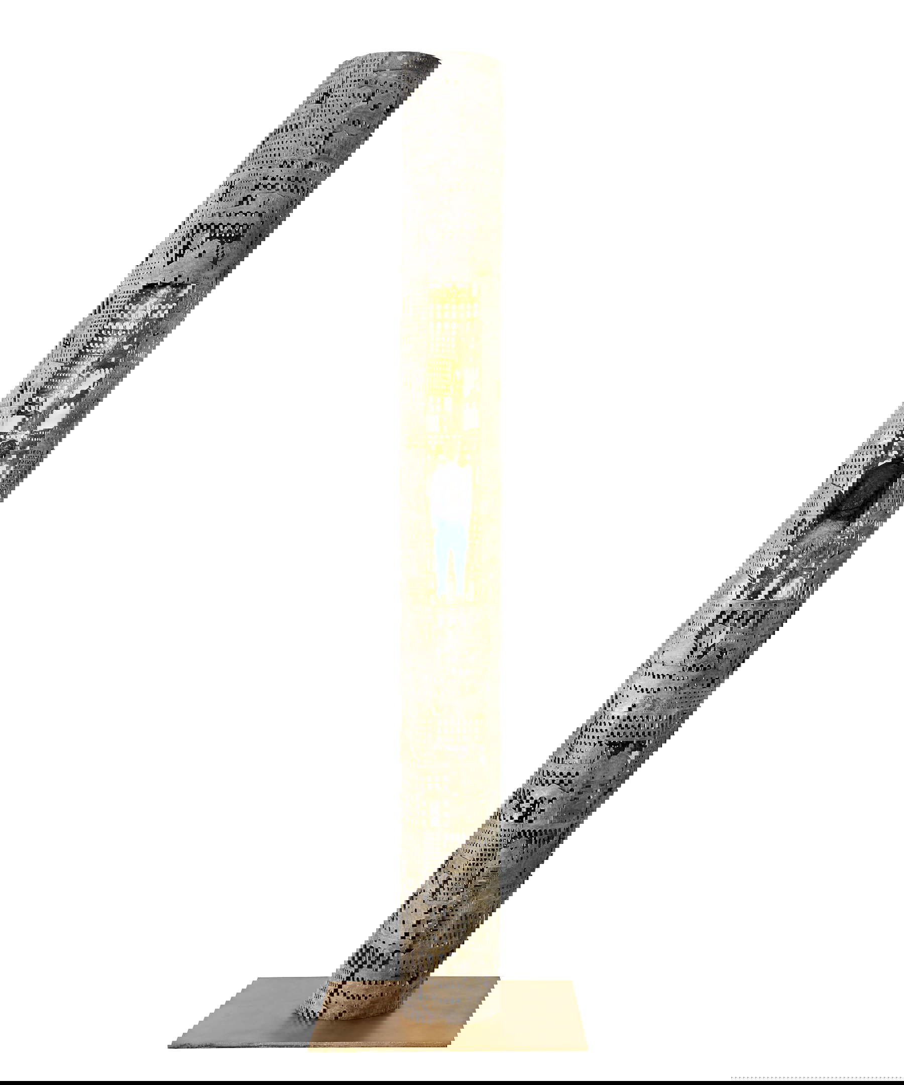 Paolo Delle Monache, Serendipity (2010; Bronce, 292,5 x 80 x 80 cm). Cortesía del artista