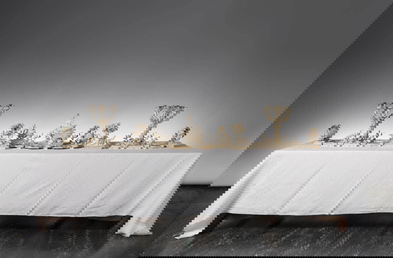 Gio Ponti, Tomaso Buzzi, Italo Griselli, Centre pour les ambassades italiennes (1925-1927 ; taille variable, Società Ceramica Richard-Ginori ; Sesto Fiorentino, Museo Ginori). Avec l'aimable autorisation du Museo Ginori