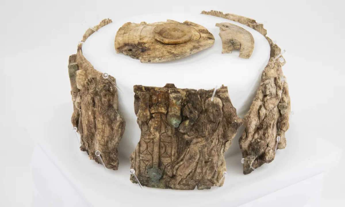 Österreich, kostbares 1500 Jahre altes Elfenbein-Reliquiar entdeckt
