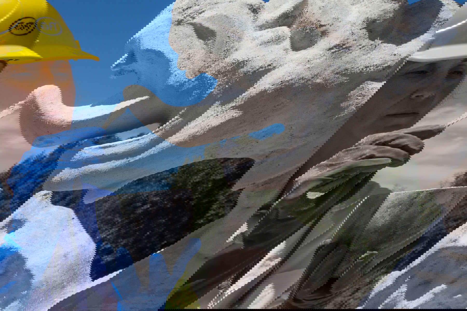 Restoration of dragon exedra and fountain in the Garden of the Hermes at Villa Borghese