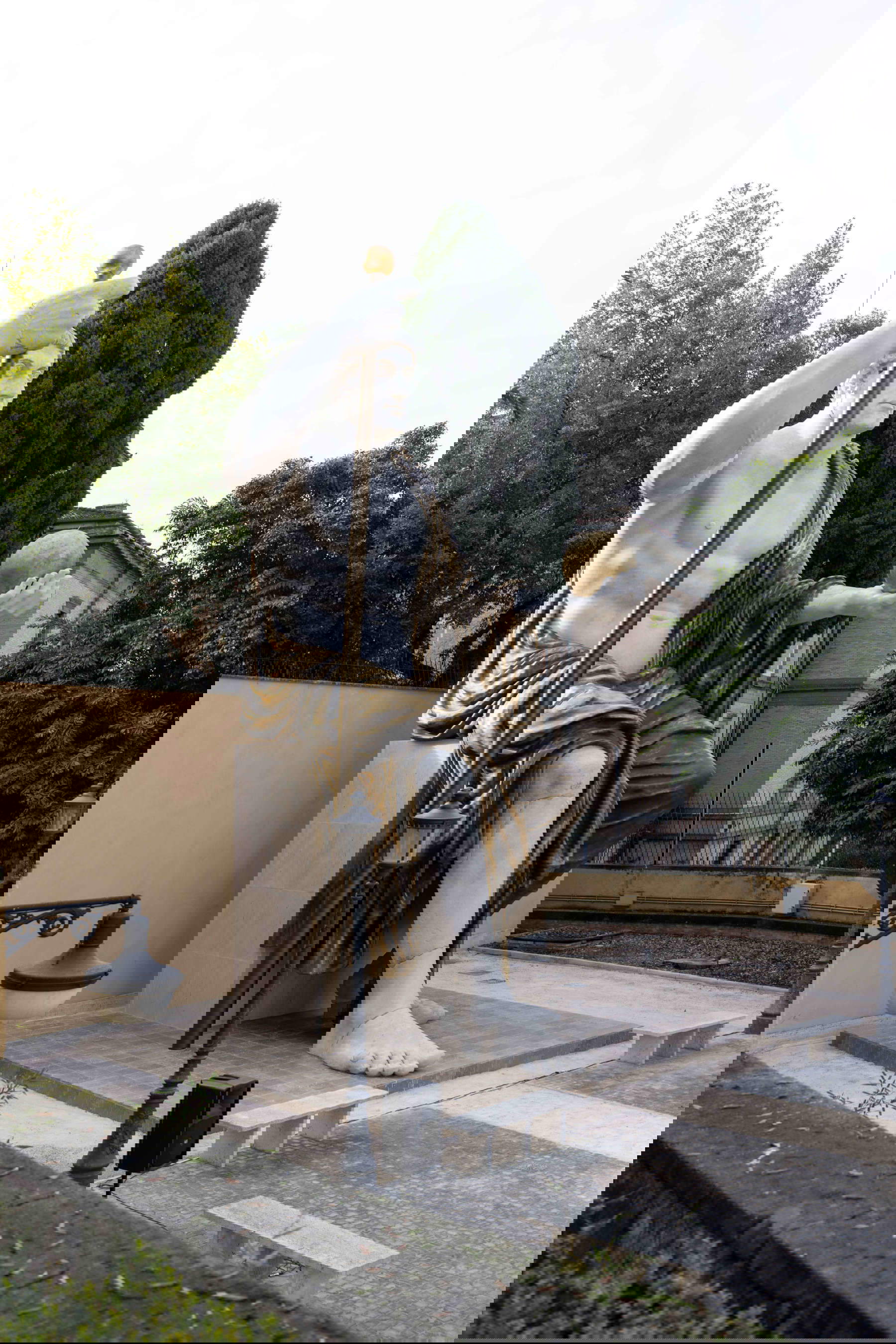 Ricostruzione del Colosso di Costantino Ricostruzione del Colosso di Costantino