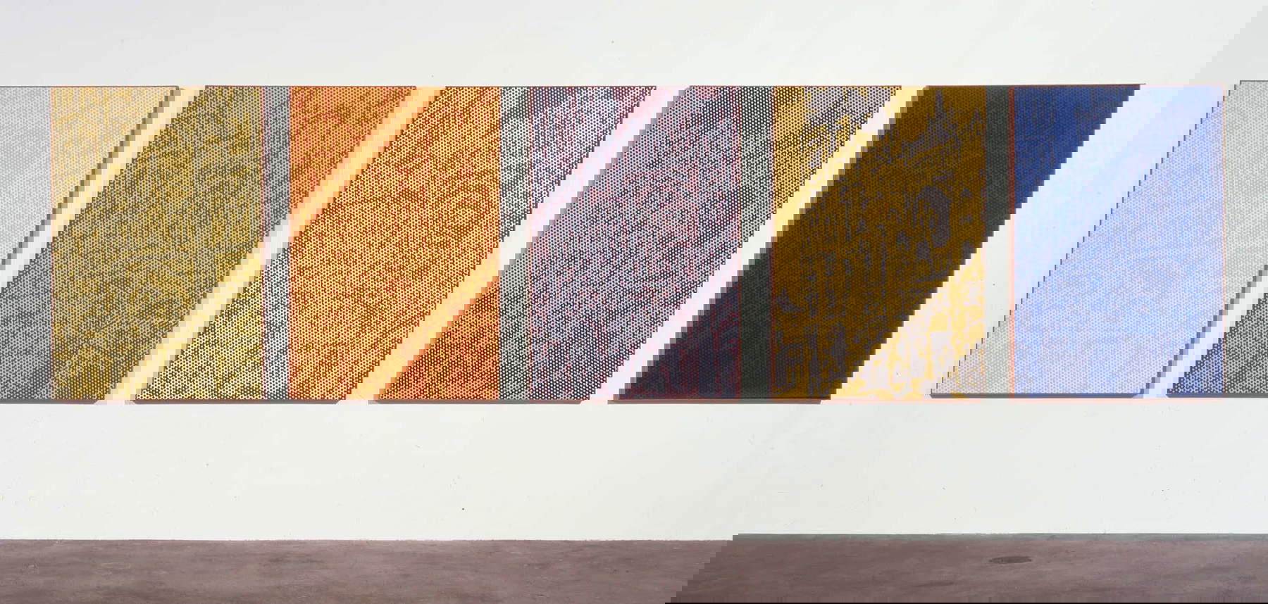 Roy Lichtenstein, Cathédrale de Rouen (vue à trois moments différents de la journée) (1968-1969 ; huile sur toile, cinq panneaux, 160 x 106,7 cm chacun ; Los Angeles, The Broad). Photo : Studio Douglas M. Parker Roy Lichtenstein, Cathédrale de Rouen (vue à trois moments différents de la journée) (1968-1969 ; huile sur toile, cinq panneaux, 160 x 106,7 cm chacun ; Los Angeles, The Broad). Photo : Studio Douglas M. Parker