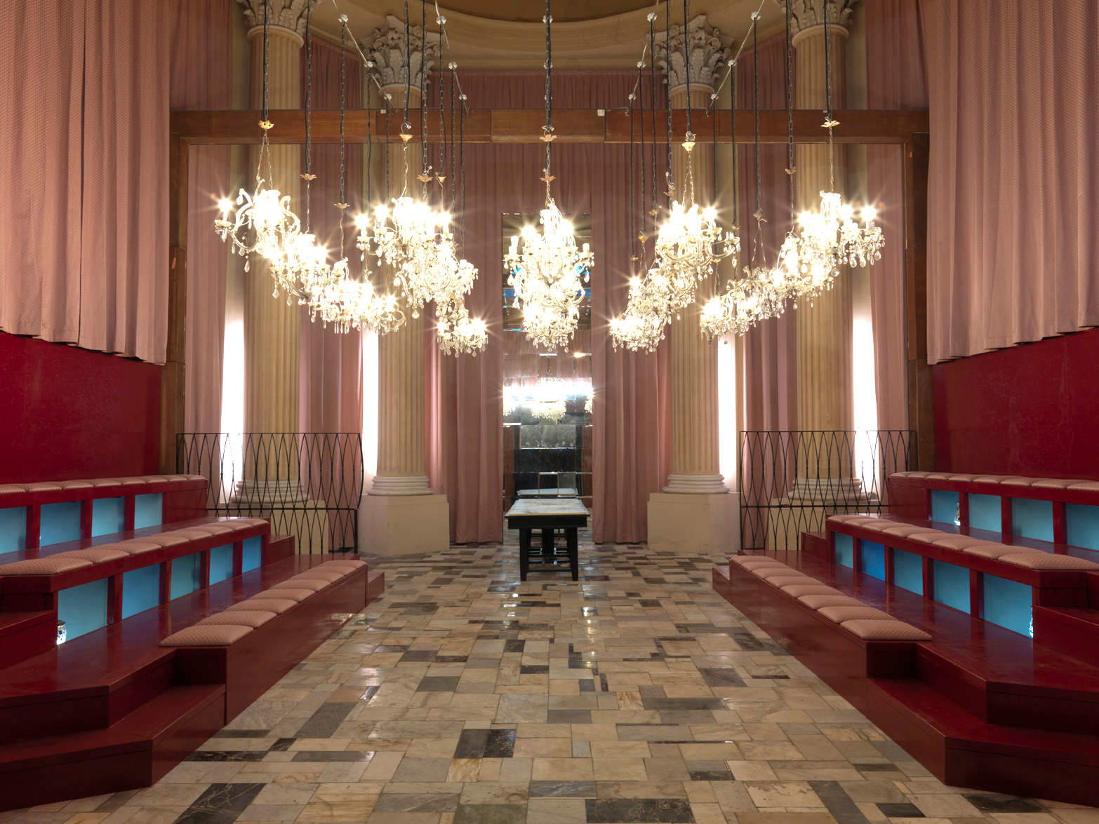 Sala de espera de Flavio Favelli Sala de espera de Flavio Favelli