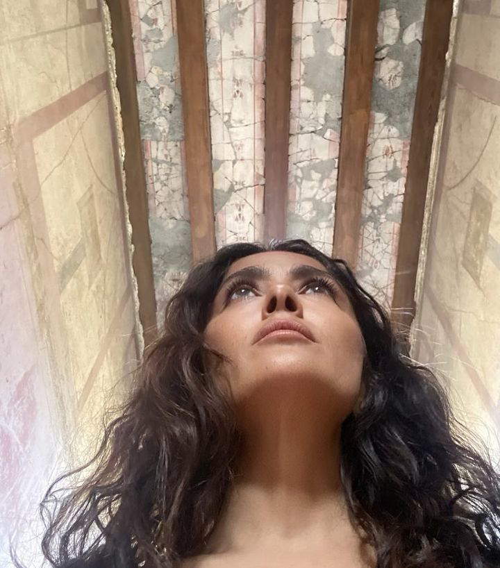 Salma Hayek in Pompeii Salma Hayek in Pompeii