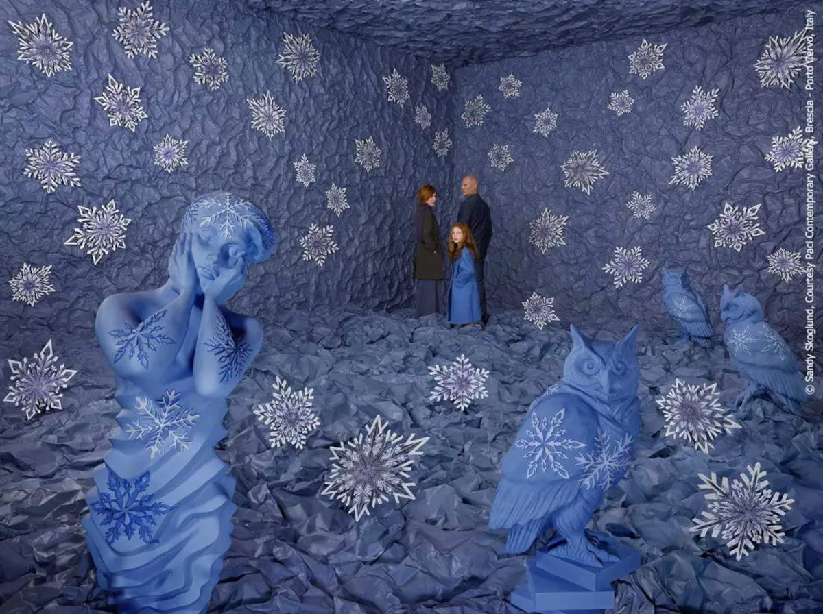 Sandy Skoglund, Winter, 2018 &copy; Sandy Skoglund. Courtesy Paci Contemporary Gallery