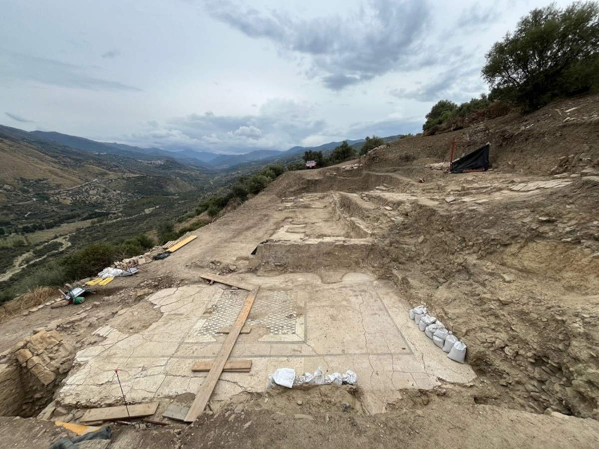 En la zona arqueológica de Halaesa Arconidea se han descubierto restos de una de las mayores termas de Sicilia