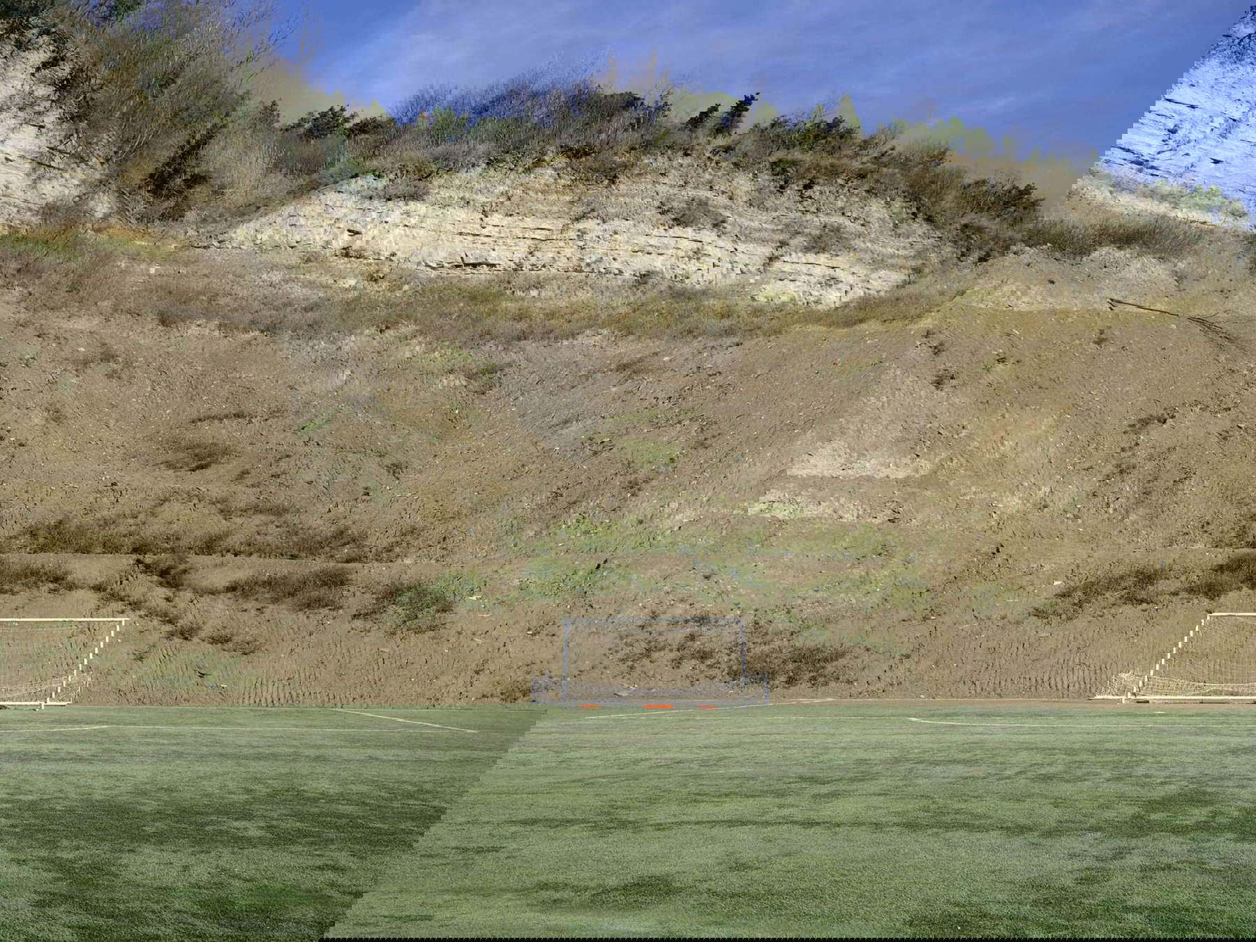 Silvia Camporesi, Erdrutsch auf Sportplatz, Brisighella, 2024