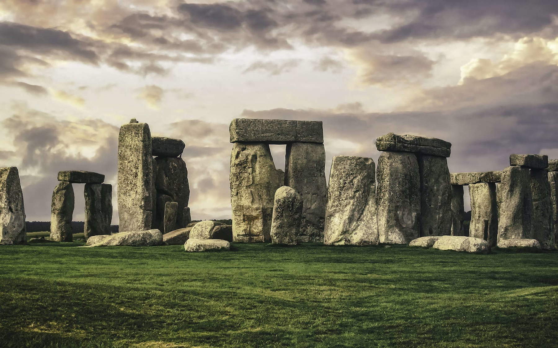 Inghilterra, abbandonato il progetto per un tunnel vicino a Stonehenge