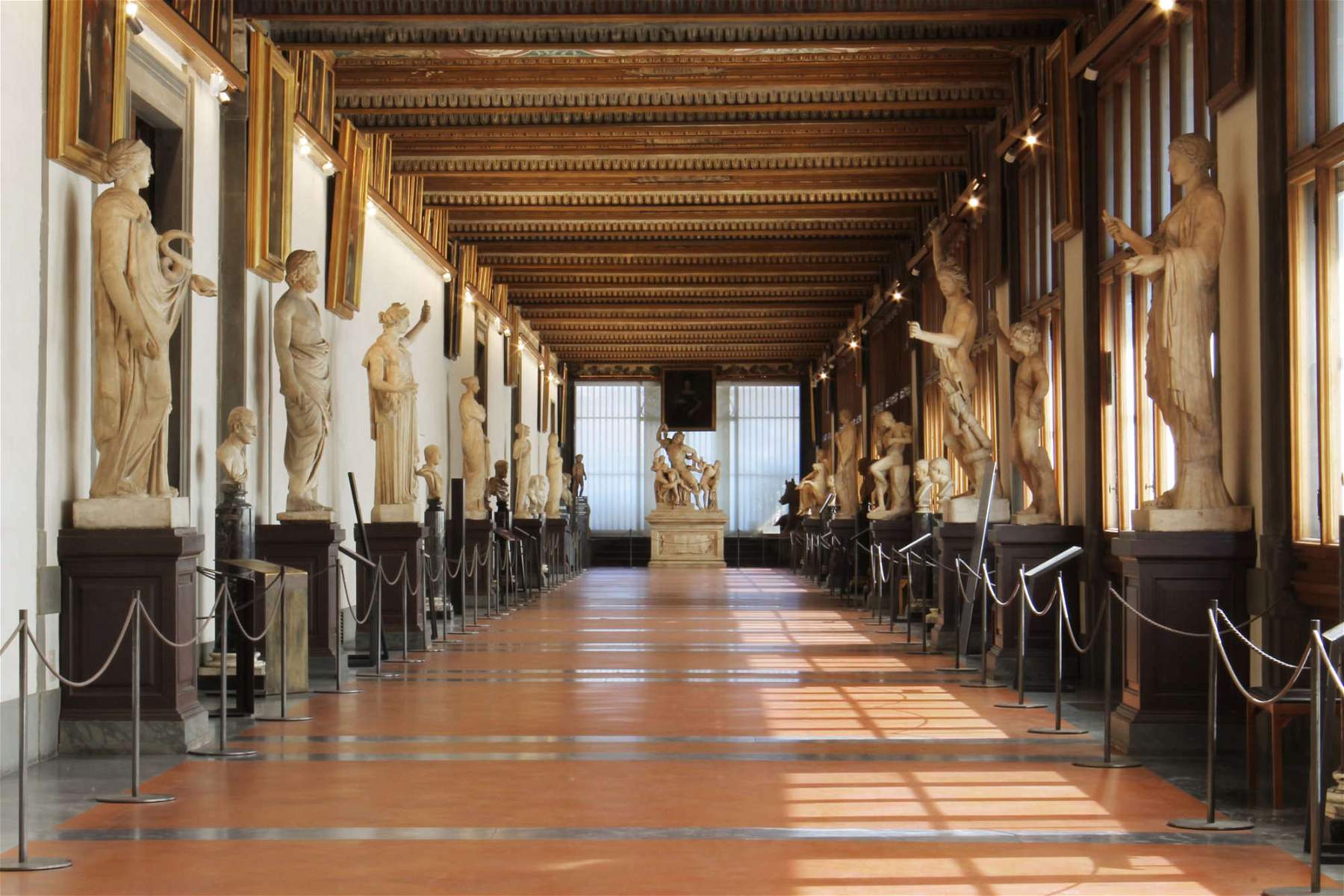 Uffizi, le priorità per il futuro: apertura Corridoio Vasariano, museo per bambini e via la gru