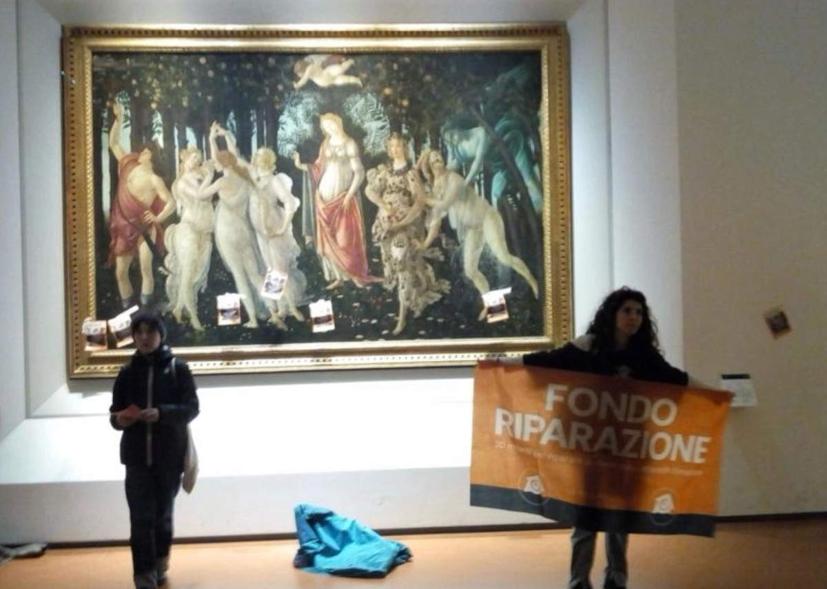 Nuovo blitz agli Uffizi contro la Primavera di Botticelli. Sangiuliano: “Eco-vandali pagheranno di tasca loro” 