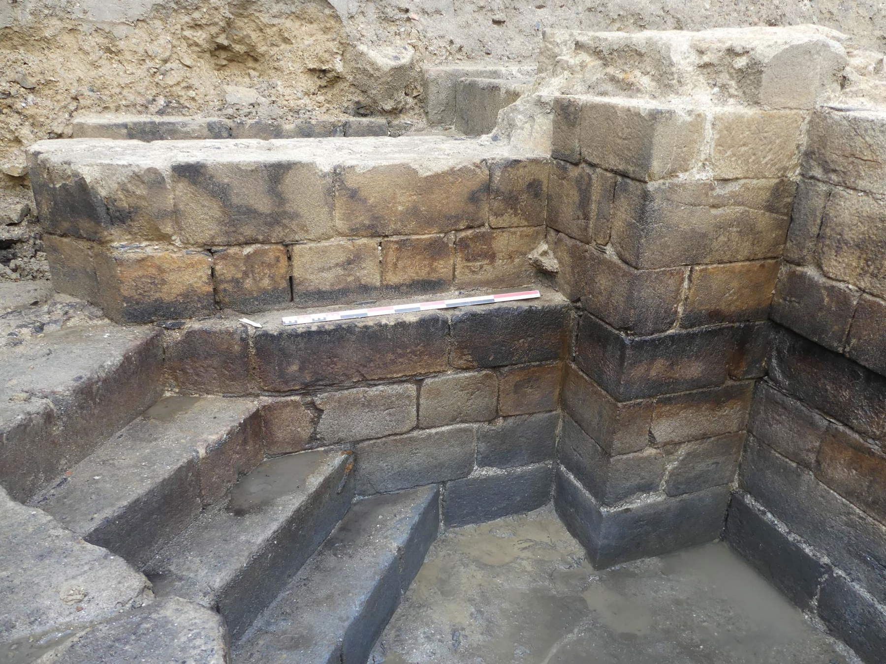 Découverte du château de Vannes &copy; Rozenn Battais, Inrap