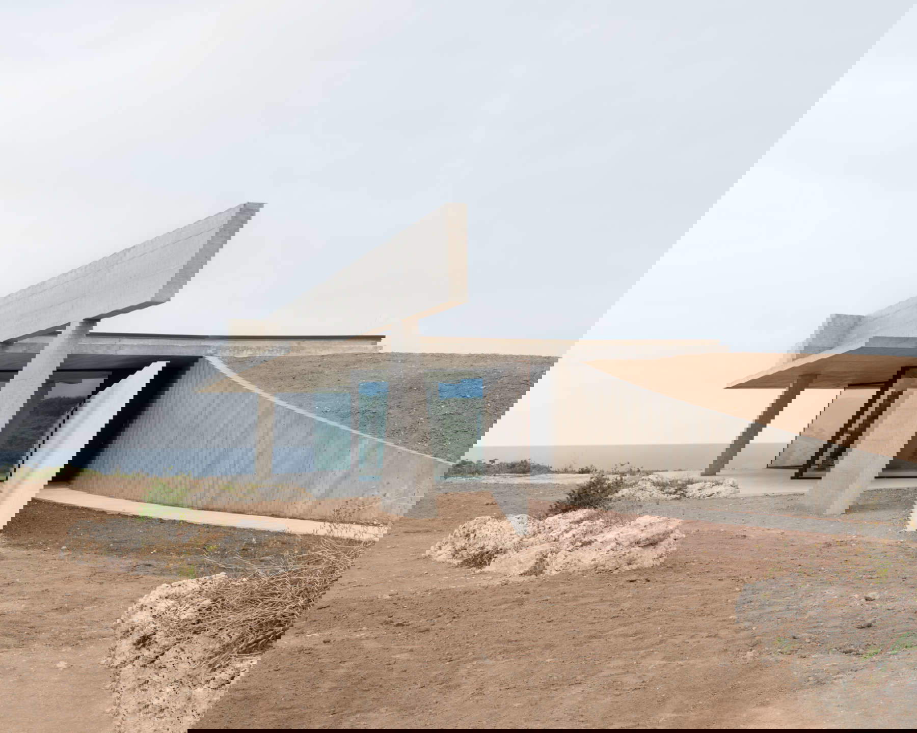 FONDAMENTA, 18018_Experimental Hill, Francesca B. Gagliardi &amp; Federico Rossi, Avola (SR), 2019-2023. Foto: Mikael Olsson.