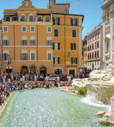 La Fontana de Trevi de pago y municipios ávidos de dinero fácil