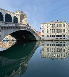 Re-Emerging: tre artiste e due scienziate esplorano il lockdown a Venezia in una mostra immersiva