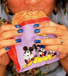 A Bologna il folle mondo di Martin Parr con &ldquo;Short &amp; Sweet&rdquo;