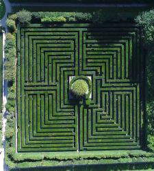 At the garden of Villa Barbarigo, in the world's oldest maze of greenery.
