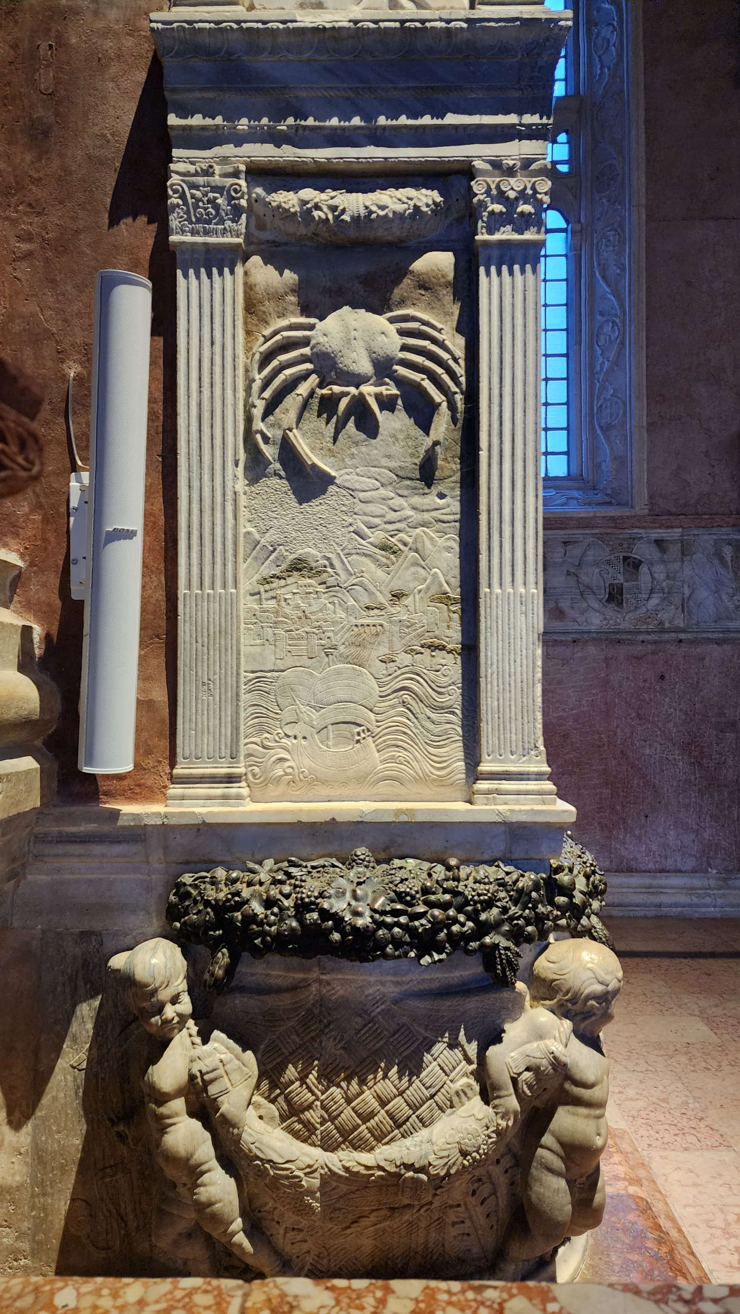 Chapel of the Zodiac with reliefs by Agostino di Duccio Chapel of the Zodiac with reliefs by Agostino di Duccio