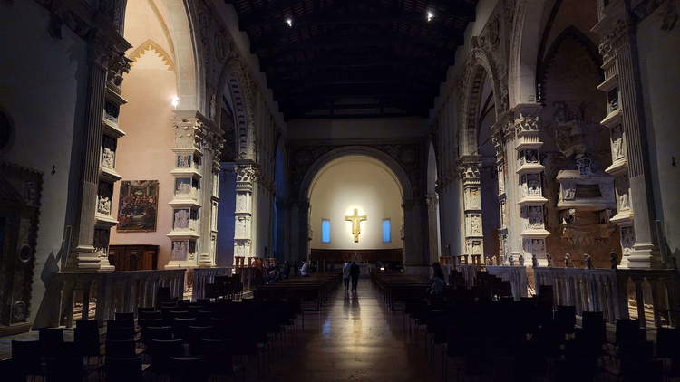 Interior del Templo Malatesta