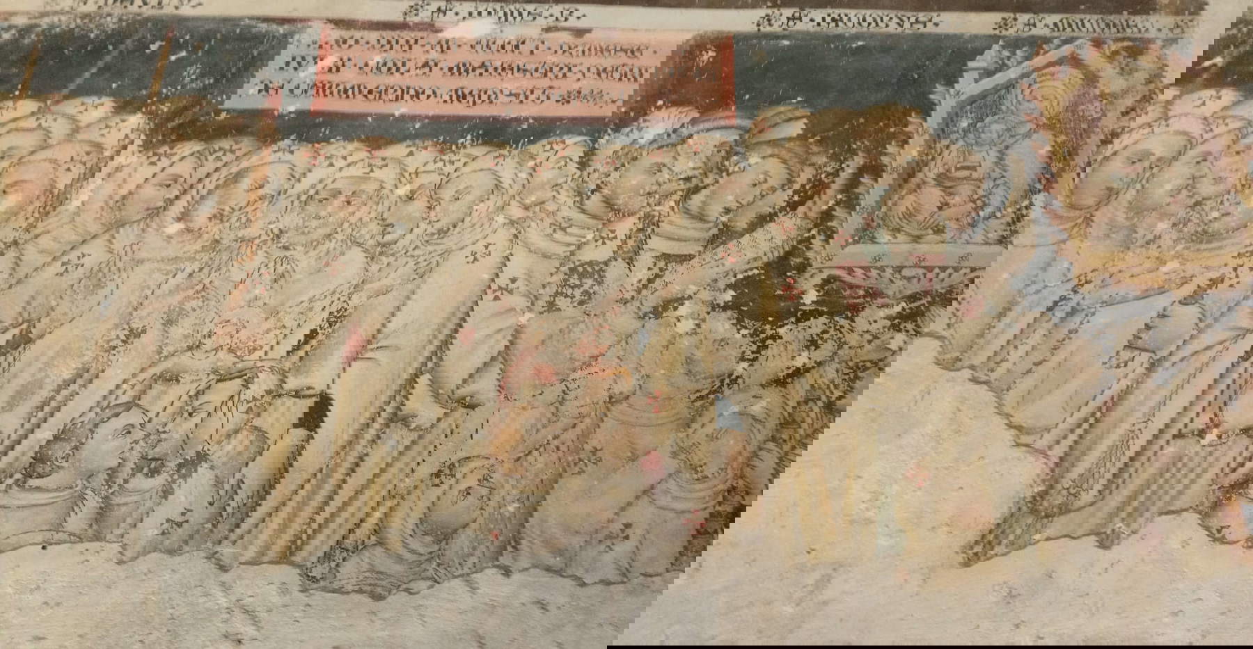 So sah die Prozession der Weißen im Jahr 2018 aus, bevor die Restaurierung 2019 abgeschlossen wurde