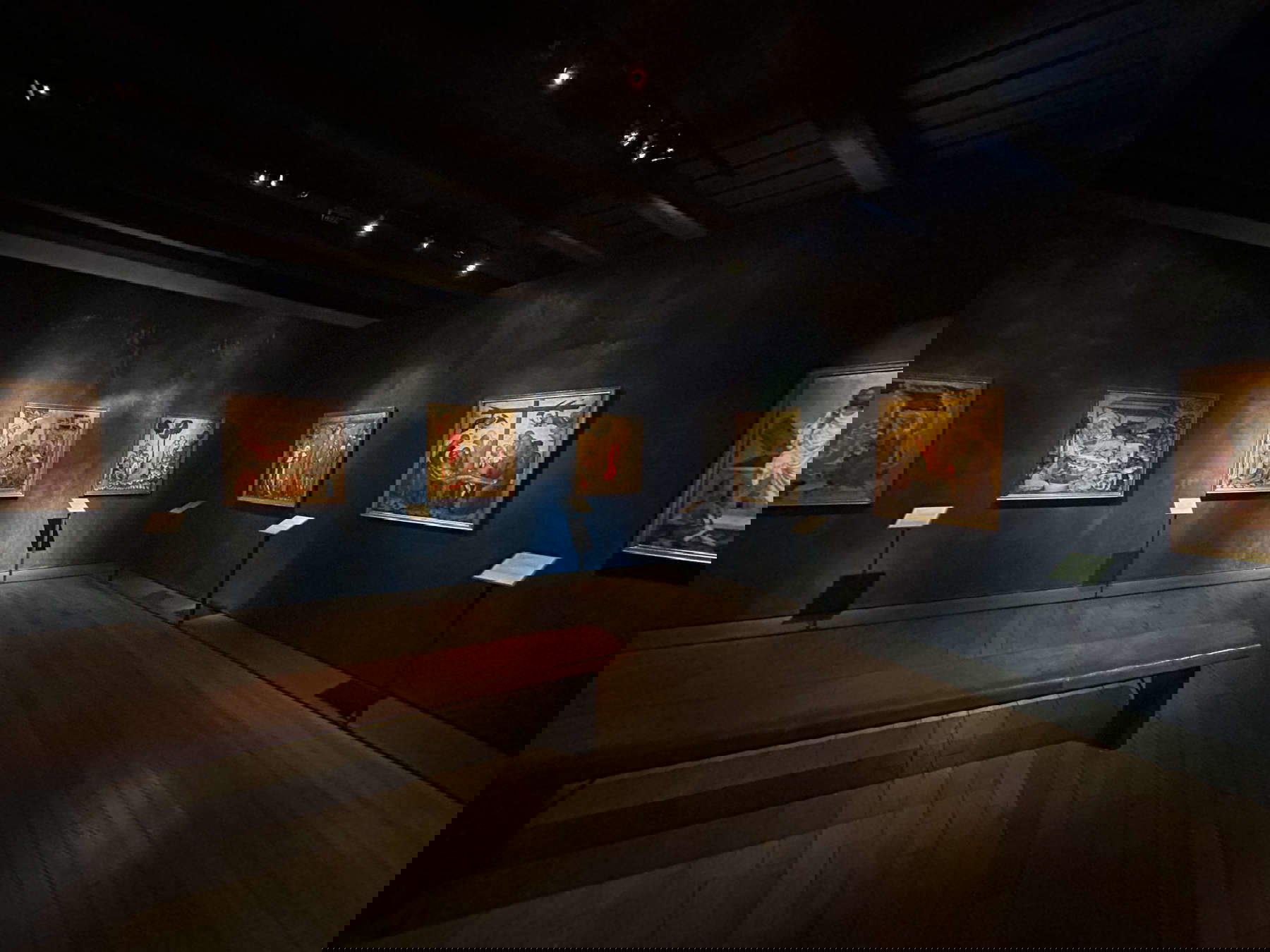 Arrangements of the medieval collection Arrangements of the medieval collection