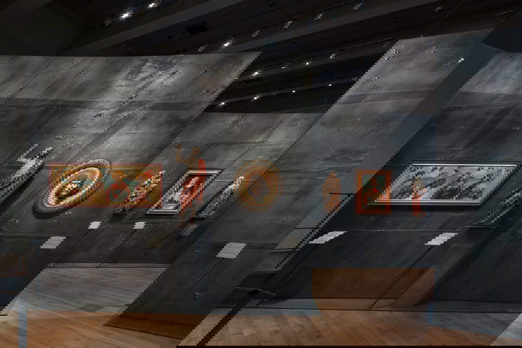 Arrangements of the medieval collection Arrangements of the medieval collection