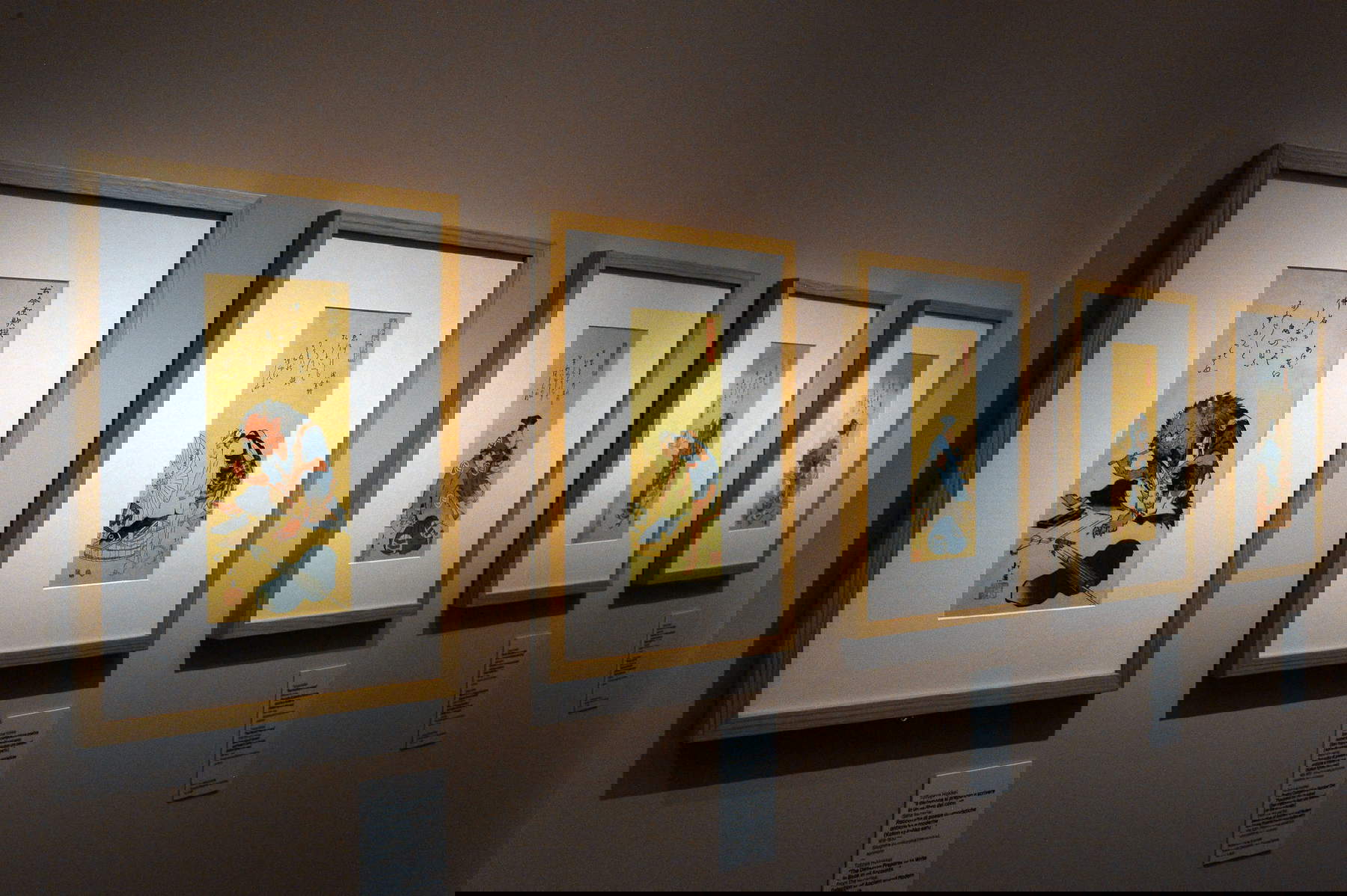 Hokusai exhibition setups Hokusai exhibition setups