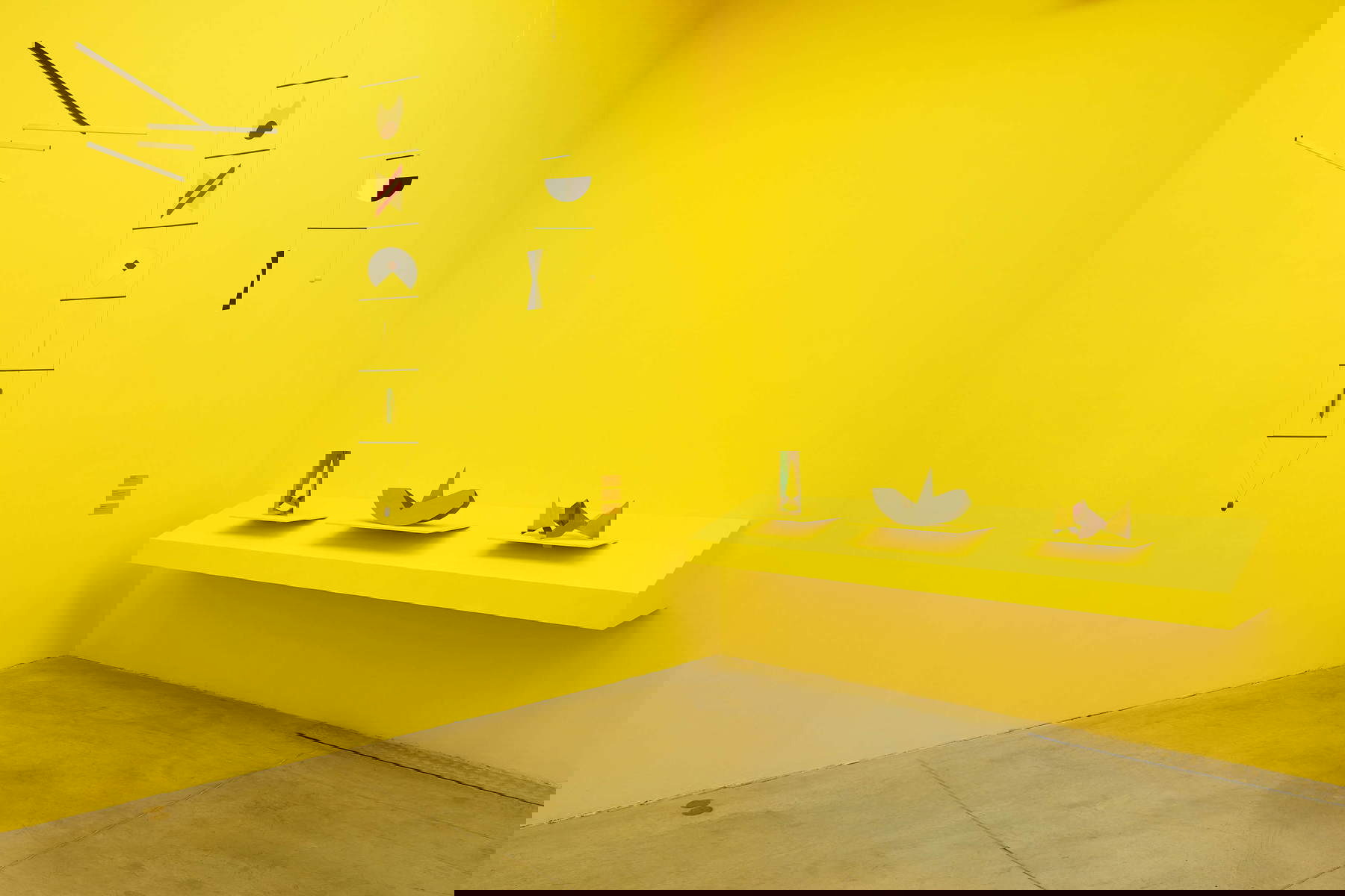 Montage de l'exposition Easy Irony. Photo : Carlo Favero