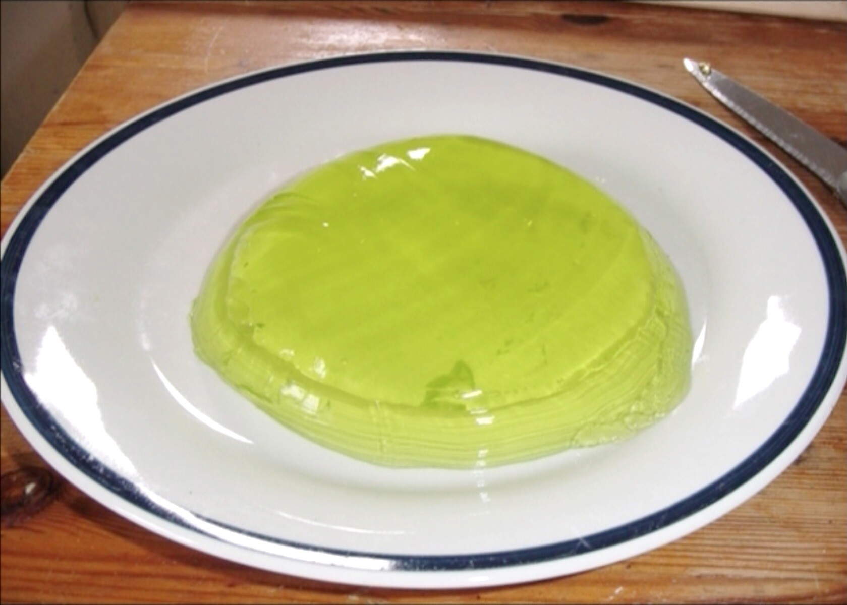 Laure Prouvost, It, Heat, Hit (2010; Video, Sprache, Text, Dauer 6')