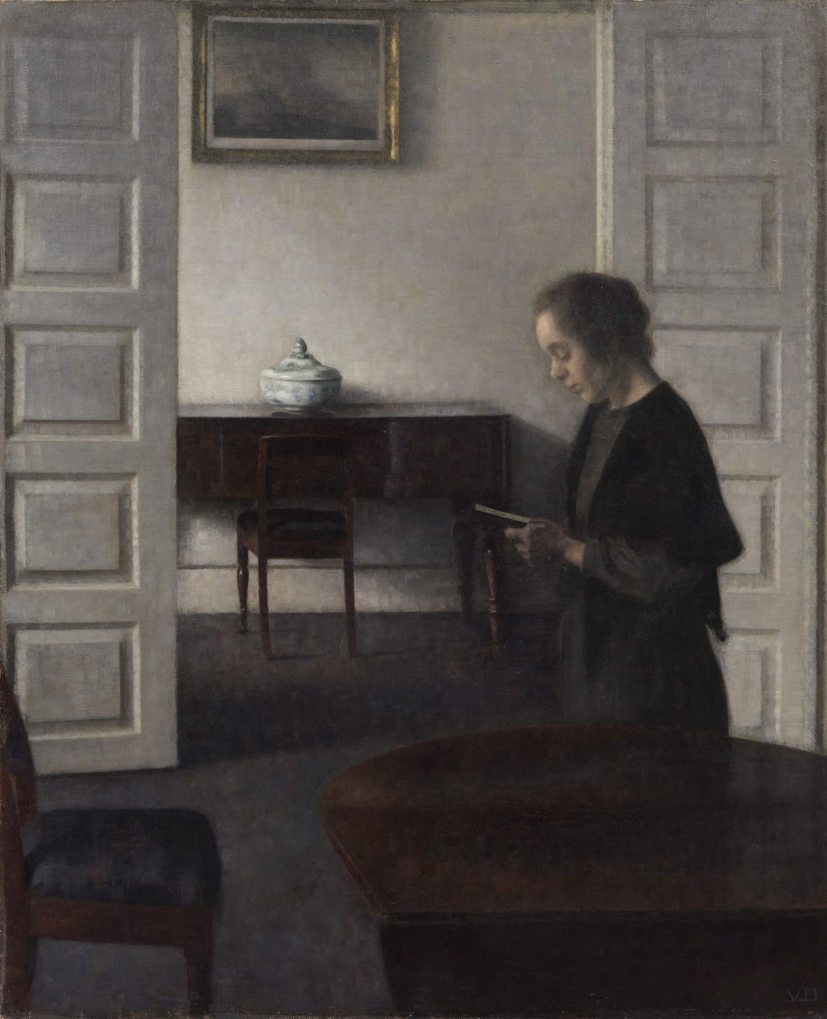 Vilhelm Hammershøi, Interieur mit einer lesenden Frau (um 1900; Öl auf Leinwand, 73 x 61 cm; Stockholm, Nationalmuseum) Vilhelm Hammershøi, Interieur mit einer lesenden Frau (um 1900; Öl auf Leinwand, 73 x 61 cm; Stockholm, Nationalmuseum)