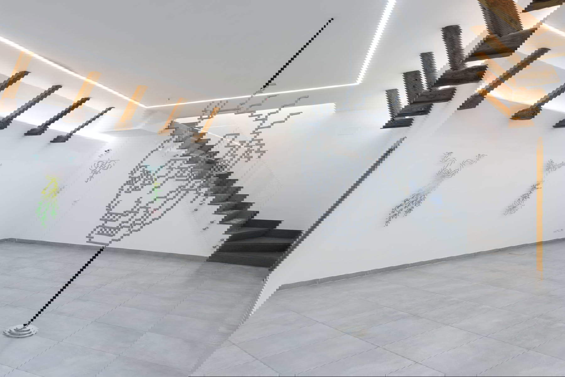 Michele Chiossi, Prolegomena, exhibition layouts. Photo: Roberto della Noce. Courtesy of Andrea Nuovo Home Gallery Michele Chiossi, Prolegomena, exhibition layouts. Photo: Roberto della Noce. Courtesy of Andrea Nuovo Home Gallery