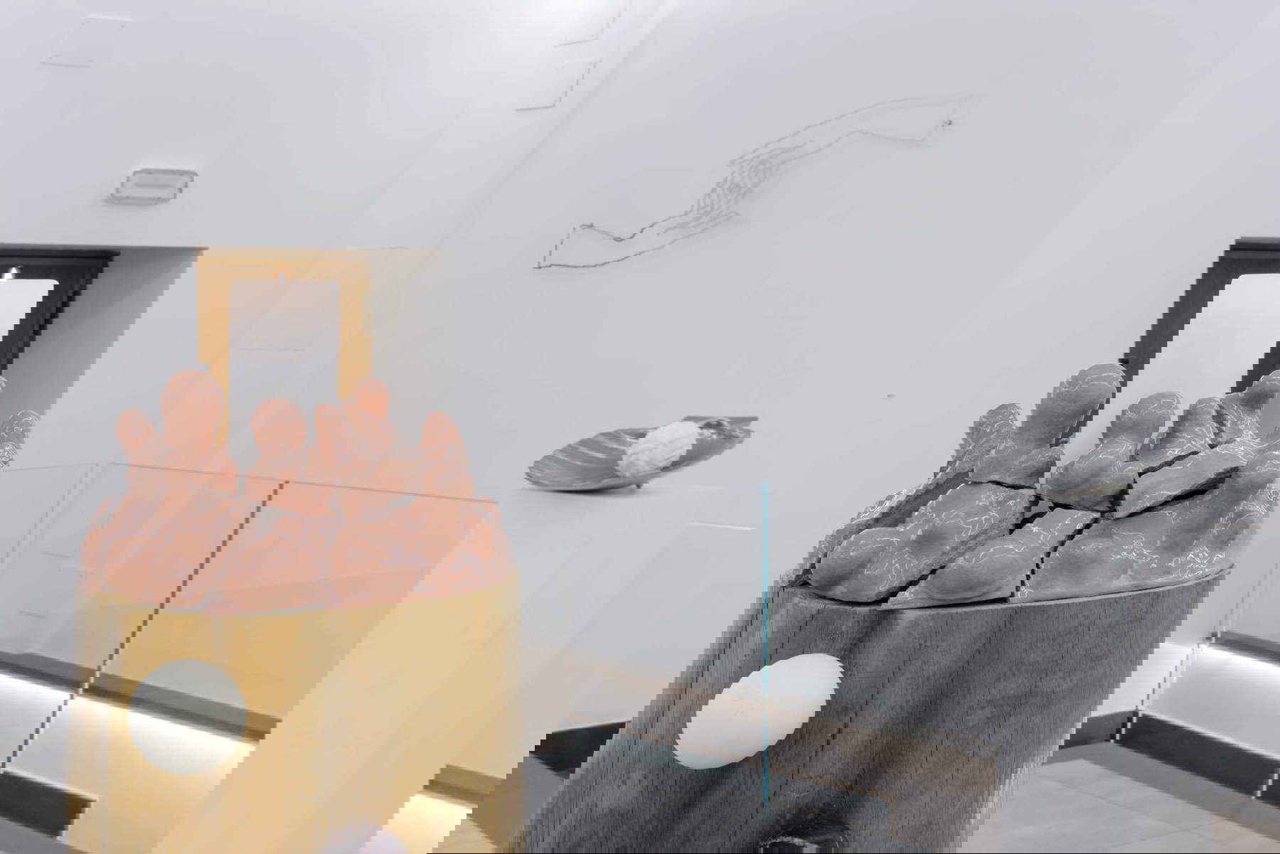 Michele Chiossi, Prolegomena, exhibition layouts. Photo: Roberto della Noce. Courtesy of Andrea Nuovo Home Gallery Michele Chiossi, Prolegomena, exhibition layouts. Photo: Roberto della Noce. Courtesy of Andrea Nuovo Home Gallery