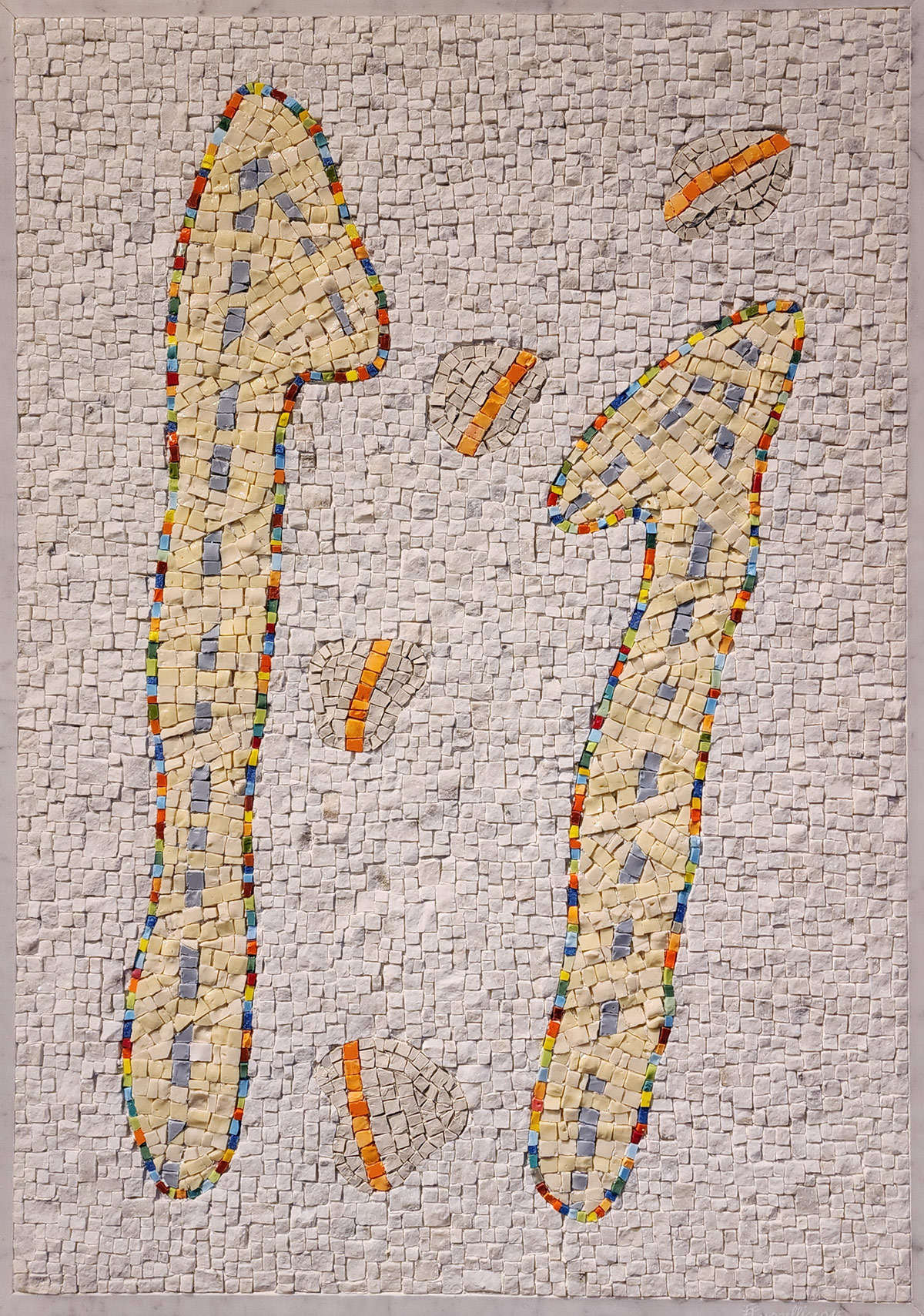 Enzo Tinarelli, Trails in Yellow Cocoon (2016; Marmor und Emaille, 75,5 x 53,5 cm) Enzo Tinarelli, Trails in Yellow Cocoon (2016; Marmor und Emaille, 75,5 x 53,5 cm)