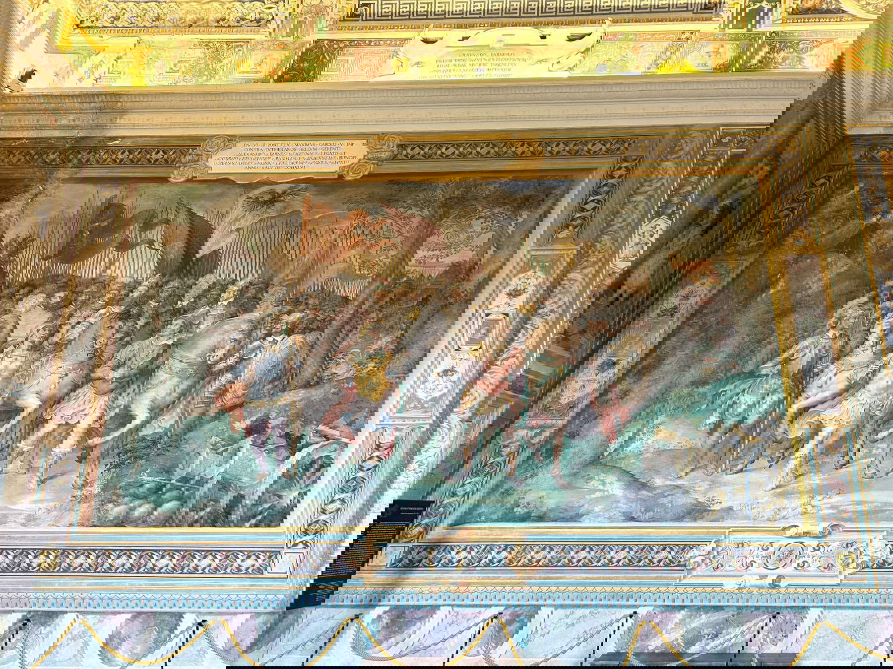 El fresco de la sala de los Fasti Farnesio que representa la Guerra Luterana