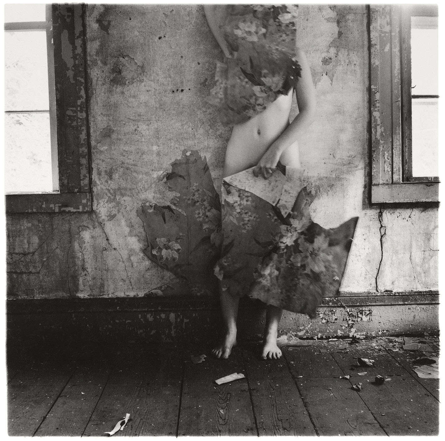 Francesca Woodman, From Space2, Providence, Rhode Island (1976 ; Amsterdam, Foam Fotografiemuseum)
 Francesca Woodman, From Space2, Providence, Rhode Island (1976 ; Amsterdam, Foam Fotografiemuseum)