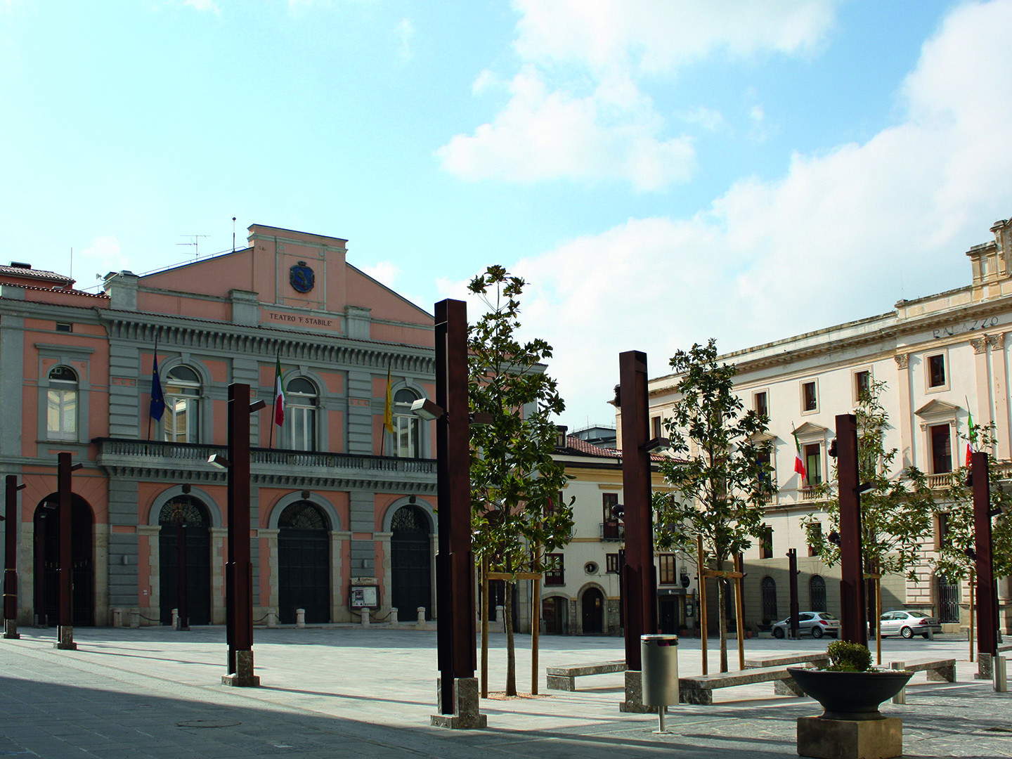 Potenza, Piazza Prefettura