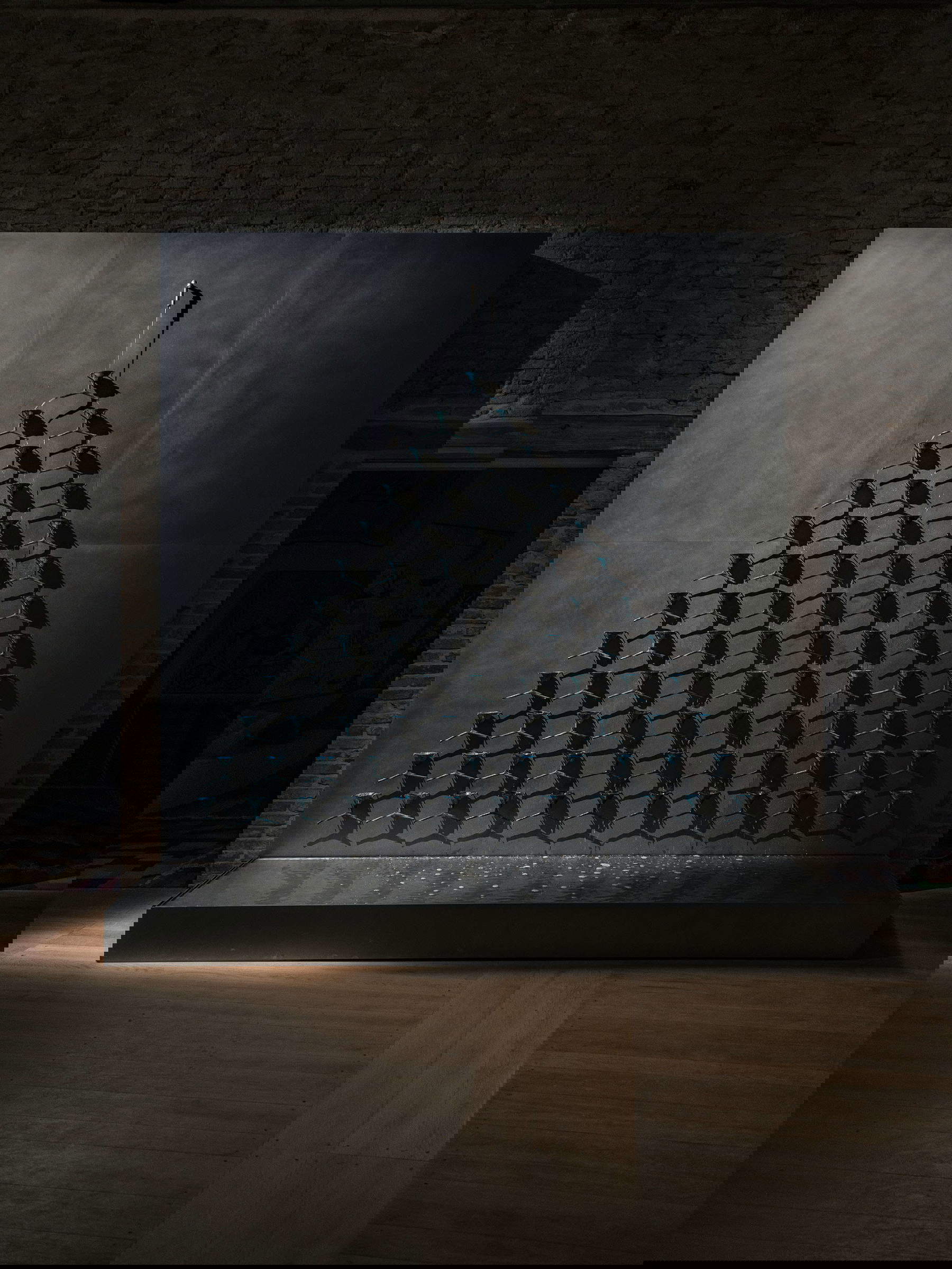 Fountain of exhaustion - Acqua alta, l'opera di Pavlo Makov presentata alla Biennale di Venezia del 2022. Foto: Sasha Maslov
