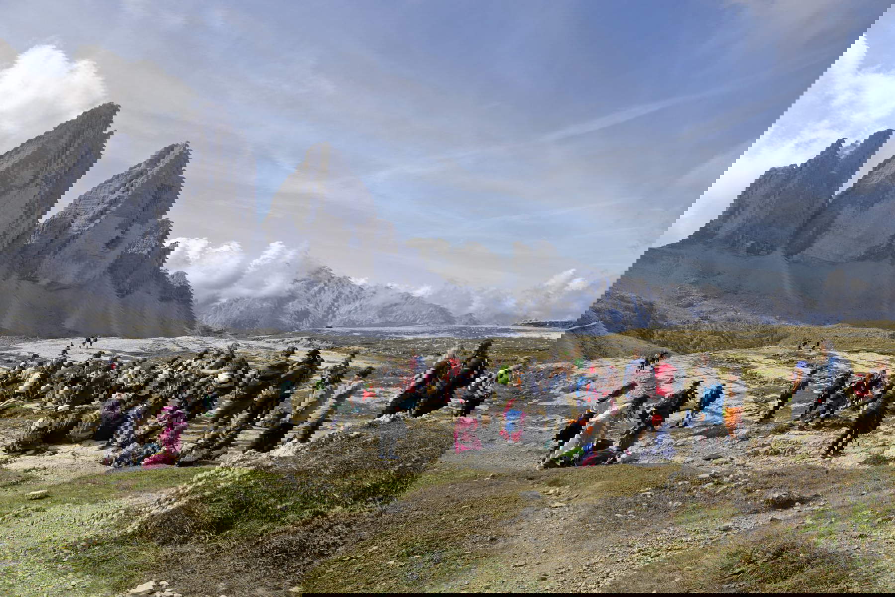 Turisti alle Tre Cime di Lavaredo. Foto: Dolomites UNESCO