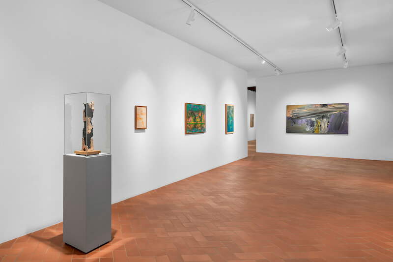 Allestimenti della mostra &ldquo;Una storia di arte e di poesia&rdquo;