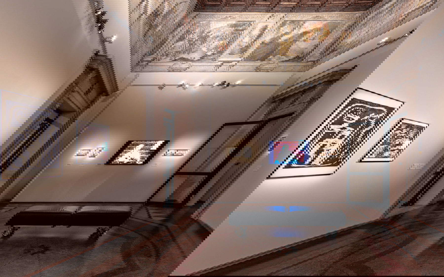 Instalaciones de la exposición Louise Nevelson