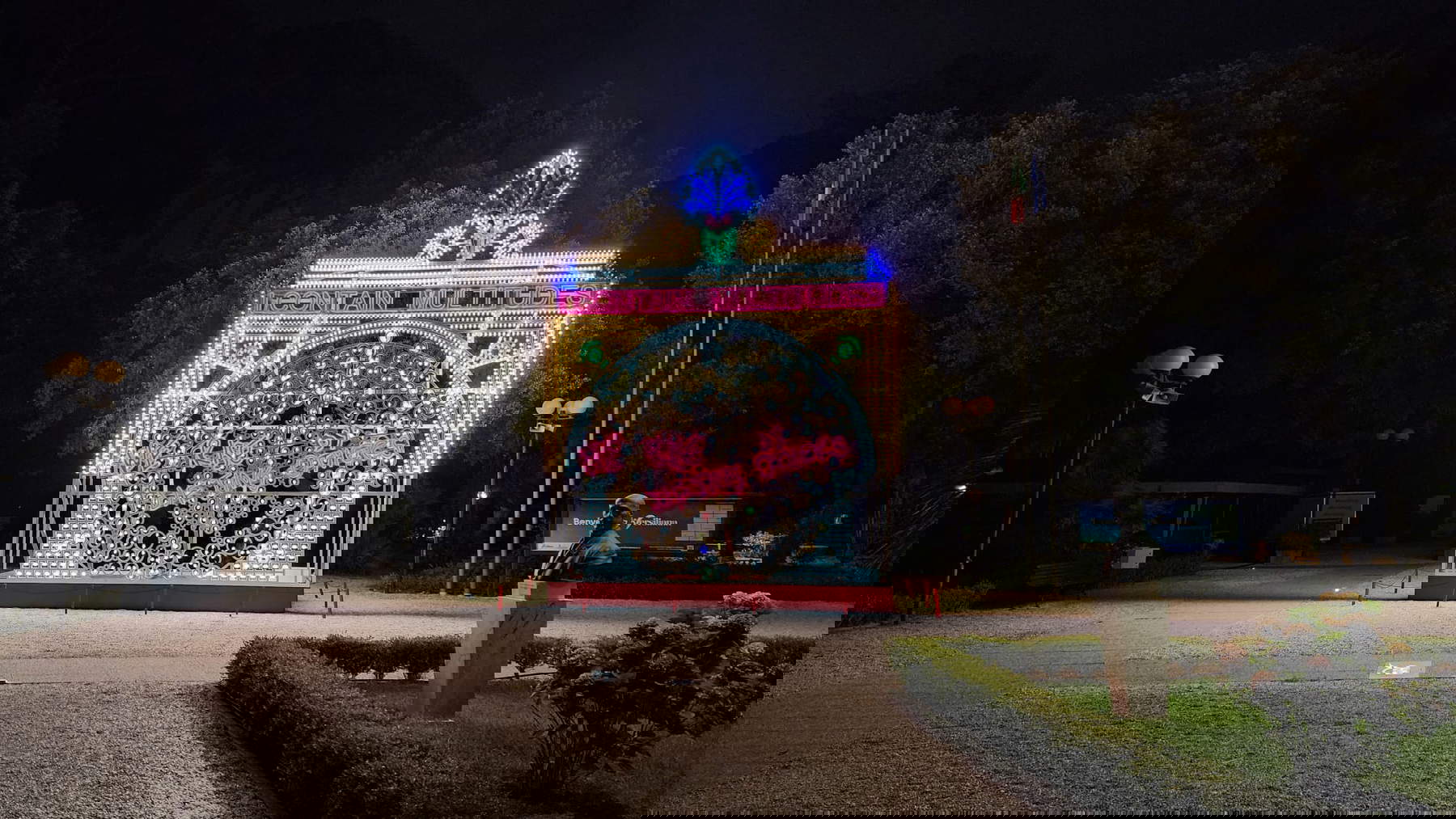 Allestimenti della mostra Io contengo moltitudini, Marinella Senatore Allestimenti della mostra Io contengo moltitudini, Marinella Senatore