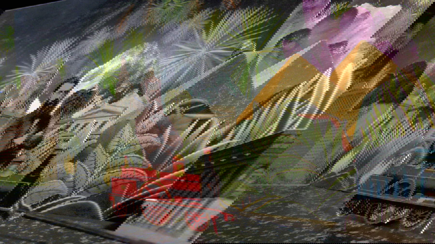 Dina Goldstein, Close and away (2022; video arte)